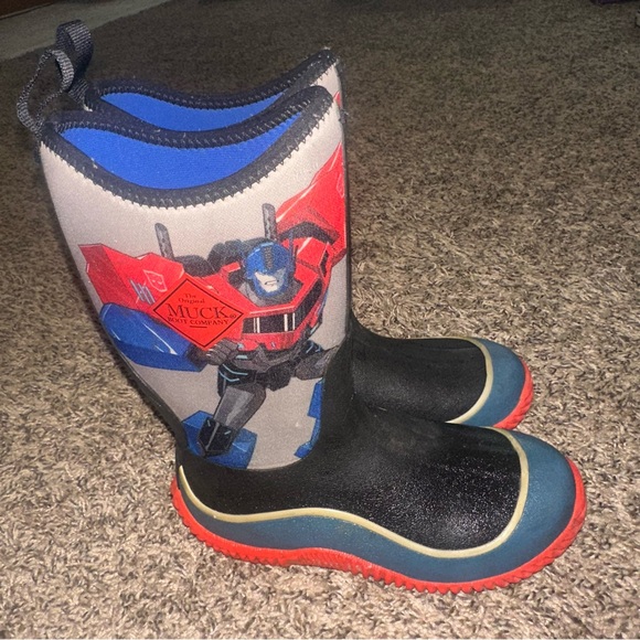 Muck Boots with Red and Blue Design - Picture 1 of 7
